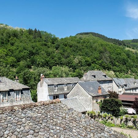 Hotel 1610 Entraygues-sur-Truyere Exterior photo