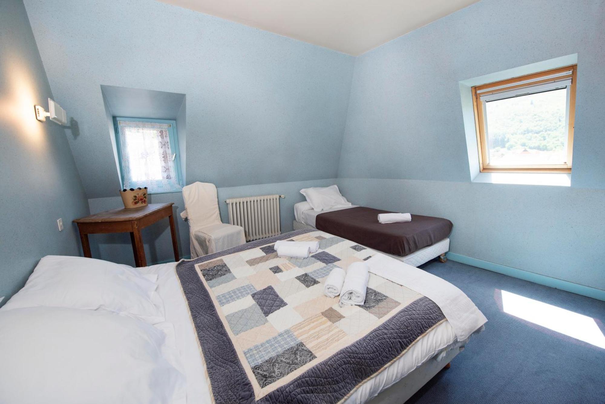 Hotel 1610 Entraygues-sur-Truyere Exterior photo