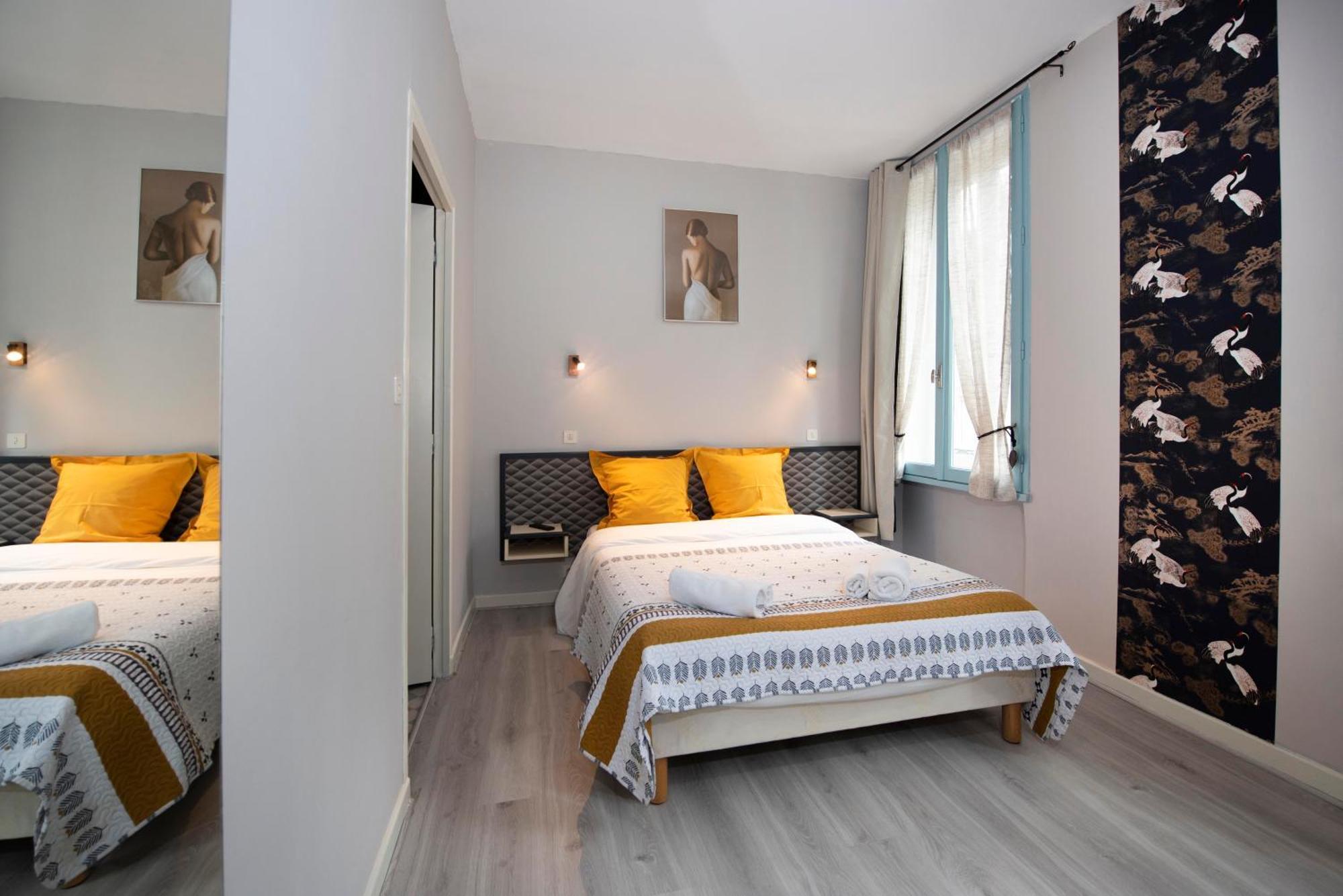 Hotel 1610 Entraygues-sur-Truyere Exterior photo